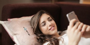 Beitragsbild des Blogbeitrags Die erste Nachricht auf Tinder: Vermeide diese Fehler!