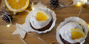 Beitragsbild des Blogbeitrags Maroni Orangen Cupcakes glutenfrei