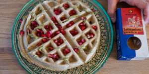 Beitragsbild des Blogbeitrags Lebkuchen Hafer Waffeln