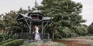 Beitragsbild des Blogbeitrags Eine Hochzeit im Schulgarten Kagran