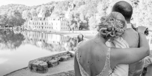 Beitragsbild des Blogbeitrags Hochzeitsfotos Schloss Hernstein