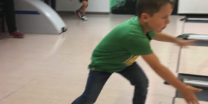 Beitragsbild des Blogbeitrags Strike Center Lauterach – Bowling ist auch was für Kids!!