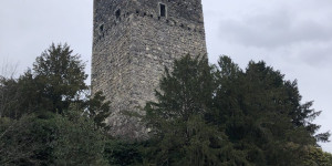 Beitragsbild des Blogbeitrags Ruine Tosters – St. Corneli