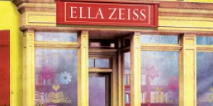 Beitragsbild des Blogbeitrags Rezension: Das Glück hat viele Seiten - Ella Zeiss 