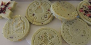 Beitragsbild des Blogbeitrags Xmas DIY: Weihnachtliche Seifenkekse