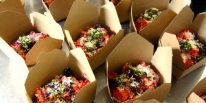 Beitragsbild des Blogbeitrags Lieferdienste in Österreich: Nachhaltiges und veganes Essen frei Haus