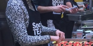 Beitragsbild des Blogbeitrags Vegan Kochen für Obdachlose: Doris von Vienna Veggie Homeless Cooking im Interview 