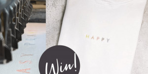 Beitragsbild des Blogbeitrags Give-Away! Gewinnt einen personalisierbaren „Rainbow“ Hoodie von TYPĒ! 