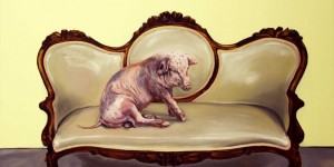 Beitragsbild des Blogbeitrags Da sitzt ein Schwein am Sofa! Nachhal(l)tige Kunst von Hartmut Kiewert 