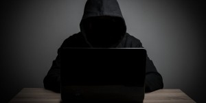 Beitragsbild des Blogbeitrags Binance unterstützte britische Polizei bei Untersuchung von 50 Millionen Dollar Betrug