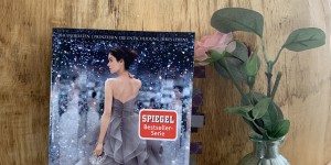 Beitragsbild des Blogbeitrags „Selection – Die Kronprinzessin“ von Kiera Cass