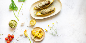 Beitragsbild des Blogbeitrags From Root to Fruit – so hast du Zucchini noch nicht erlebt
