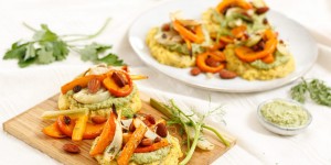 Beitragsbild des Blogbeitrags ICH BIN EIN ECO WARRIOR, DU AUCH? Mini Polentapizza mit geröstetem Ofengemüse und Kräuterhummus