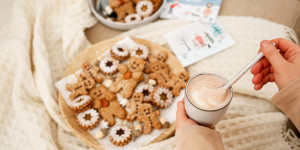 Beitragsbild des Blogbeitrags ICH HAB EUCH ZUM KNUDDELN GERN! Christmas Teddy-Cookies – in vegan & bewusst gesund