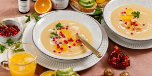 Beitragsbild des Blogbeitrags MIT STARKEM IMMUNSYSTEM DURCH DEN WINTER! Topinambur-Orangen-Suppe mit Granatapfelkerne + Kurkraft Empfehlung 