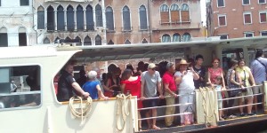 Beitragsbild des Blogbeitrags Venedig: Zwischen Profitgier und Wahnsinn