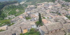 Beitragsbild des Blogbeitrags Gerace – Stadt der hundert Kirchen