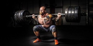 Beitragsbild des Blogbeitrags Kampfsport und Bodybuilding sinnvoll kombinieren? Geht das?