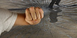 Beitragsbild des Blogbeitrags Straßenkampf-Techniken-Training-geeignete Kampfsportarten