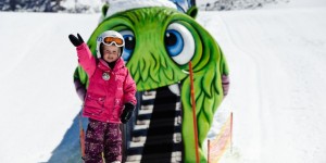 Beitragsbild des Blogbeitrags 10 Gründe, warum deine Kinder Skifahren sollten 