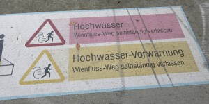 Beitragsbild des Blogbeitrags Stadtspaziergänge – Über Pflastersteine neben der Wien 