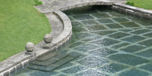 Beitragsbild des Blogbeitrags Samstag 10. Juni – Von ex-kaiserlichen Schwimmbädern und geflüchteten Strudeln .-.