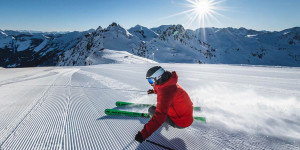 Beitragsbild des Blogbeitrags „Take me back on skis“ in Obertauern zu Beginn der Skisaison 21/22