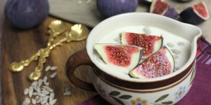 Beitragsbild des Blogbeitrags Feigen mit Joghurt – als Frühstück oder Dessert 