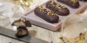 Beitragsbild des Blogbeitrags Marzipan Stangerl I mit selbstgemachten Marzipan