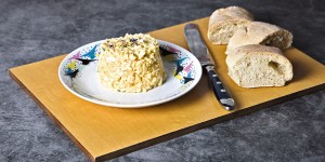 Beitragsbild des Blogbeitrags Eieraufstrich – Deftiges aufs Brot
