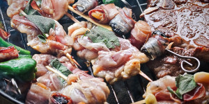 Beitragsbild des Blogbeitrags Saltimbocca Huhn Grill, schnell und einfach gemacht, ein Hingucker!