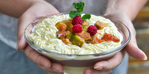 Beitragsbild des Blogbeitrags Pudding Mascarpone Bowl mit Feigen, der schnelle Nachtisch absolut perfekt!