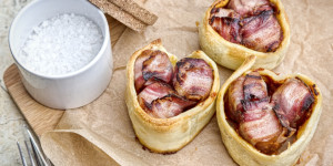 Beitragsbild des Blogbeitrags Grillteig Granaten, explosiver Genuss vom Grill oder aus dem Ofen, ganz einfach und schnell!