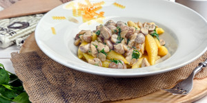 Beitragsbild des Blogbeitrags Schupfnudeln Champignon Soße, so einfach kann es gehen, fertig in 25 Minuten, mega gut!