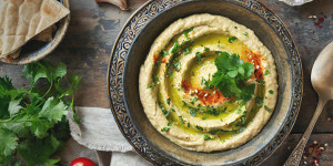 Beitragsbild des Blogbeitrags Baba Ghanoush, die Auberginencreme aus dem Orient, 1000 und 1 Rezept, ganz einfach! 