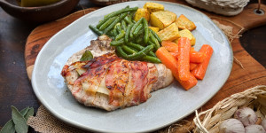 Beitragsbild des Blogbeitrags Saltimbocca Kotelett, absolut schmackhaft, fertig in 45 Minuten, ein echter Genuss!