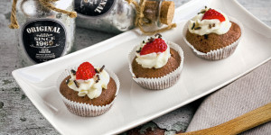 Beitragsbild des Blogbeitrags Erdbeermuffins, zum Kaffee oder einfach nur so, der zarte Traum mit Mascarpone!