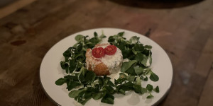 Beitragsbild des Blogbeitrags Lachs Tartar mit Limetten-Creme fraiche
