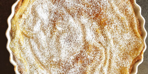 Beitragsbild des Blogbeitrags Rhabarber Tarte mit Vanillecreme