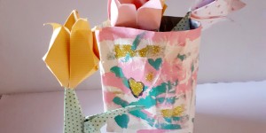 Beitragsbild des Blogbeitrags Schritt-für-Schritt-Anleitung: Frühlingshafte Origami-Tulpen