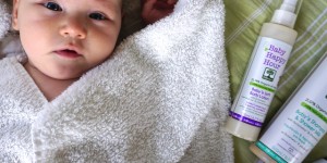 Beitragsbild des Blogbeitrags Wie oft müssen Kinder wirklich baden? | + HAPPY HOUR BABY: die Babypflege von BIOselect Naturkosmetik| | +Give Away