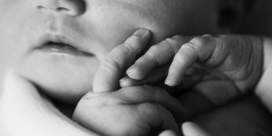 Beitragsbild des Blogbeitrags Baby Update | 6 Monate + Newborn Fotoshooting (Endlich!)