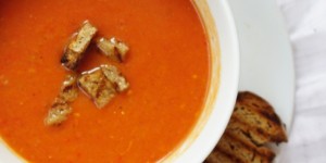Beitragsbild des Blogbeitrags Gazpacho | kalte Gemüsesuppe für heiße Sommertage
