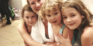 Beitragsbild des Blogbeitrags Mama Hacks | Alleine Urlaub machen mit drei Kindern? | Läuft! (und ich erzähle euch, wie) 