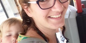 Beitragsbild des Blogbeitrags Ergobaby ADAPT im Test | Trageliebe + Gewinnspiel