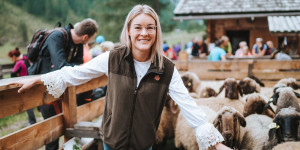 Beitragsbild des Blogbeitrags Das Familienerbe liegt bei Rebecca Schett in besten Händen
