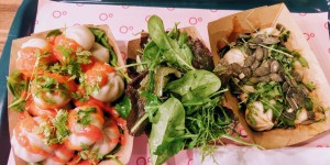 Beitragsbild des Blogbeitrags Ballrom – damn.good.dumplings – vegan in Wien 
