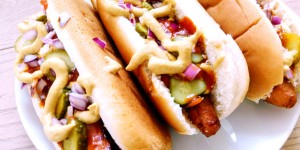 Beitragsbild des Blogbeitrags Karotten Hot Dogs (vegan) – Fast Food 