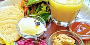 Beitragsbild des Blogbeitrags Secret Garden Café – vegan frühstücken in Wien
