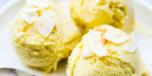 Beitragsbild des Blogbeitrags Vanilleeis ohne Eismaschine – nur 3 Zutaten